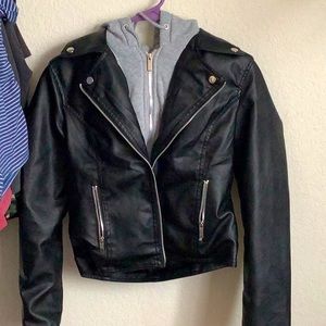 This is a jacket great for winter it is black and grey and has a fuzzy inside.